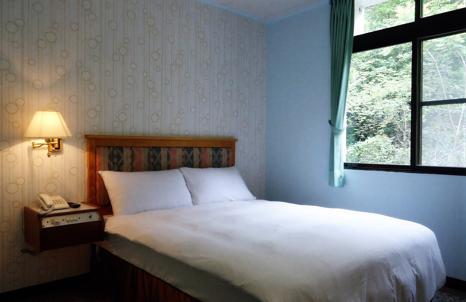 精緻雙人房(1大床)